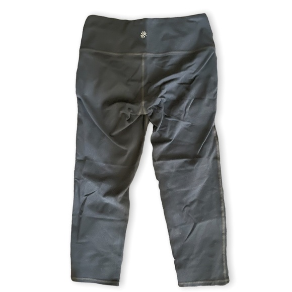 Athleta Womans Kick Booty Capri Activewear Legging Low Rise Pants Dark Grey XS - Picture 8 of 12